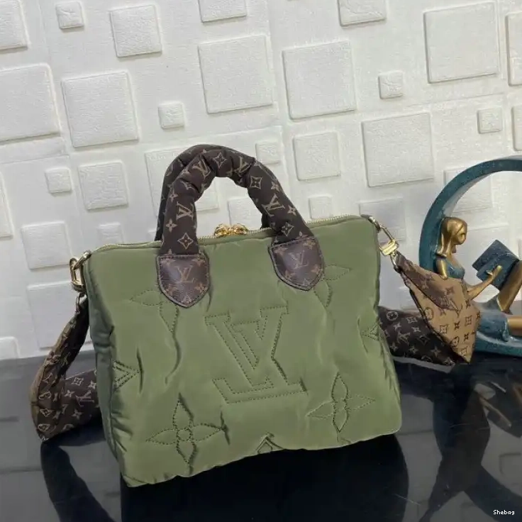 Bag 2201DJ0001 LV 0629